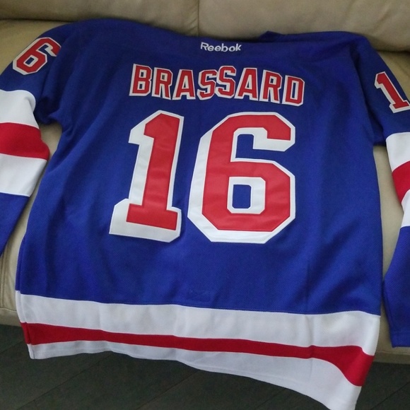 brassard rangers jersey